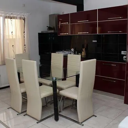 Vila Crema Deluxe